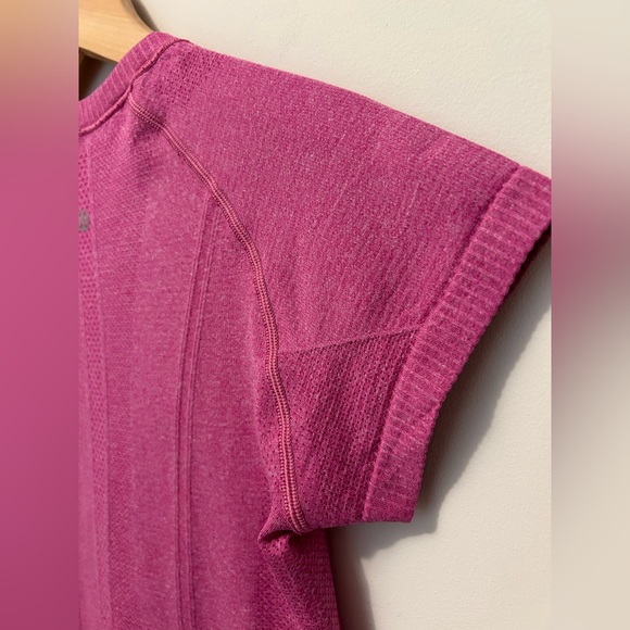LULULEMON Swiftly Tech Short Sleeve - Picture 6 of 11